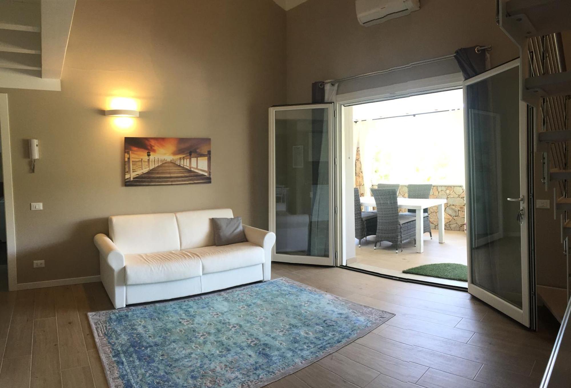 Residence Elegance Ville Ed Appartamenti A Porto Pino Eksteriør billede