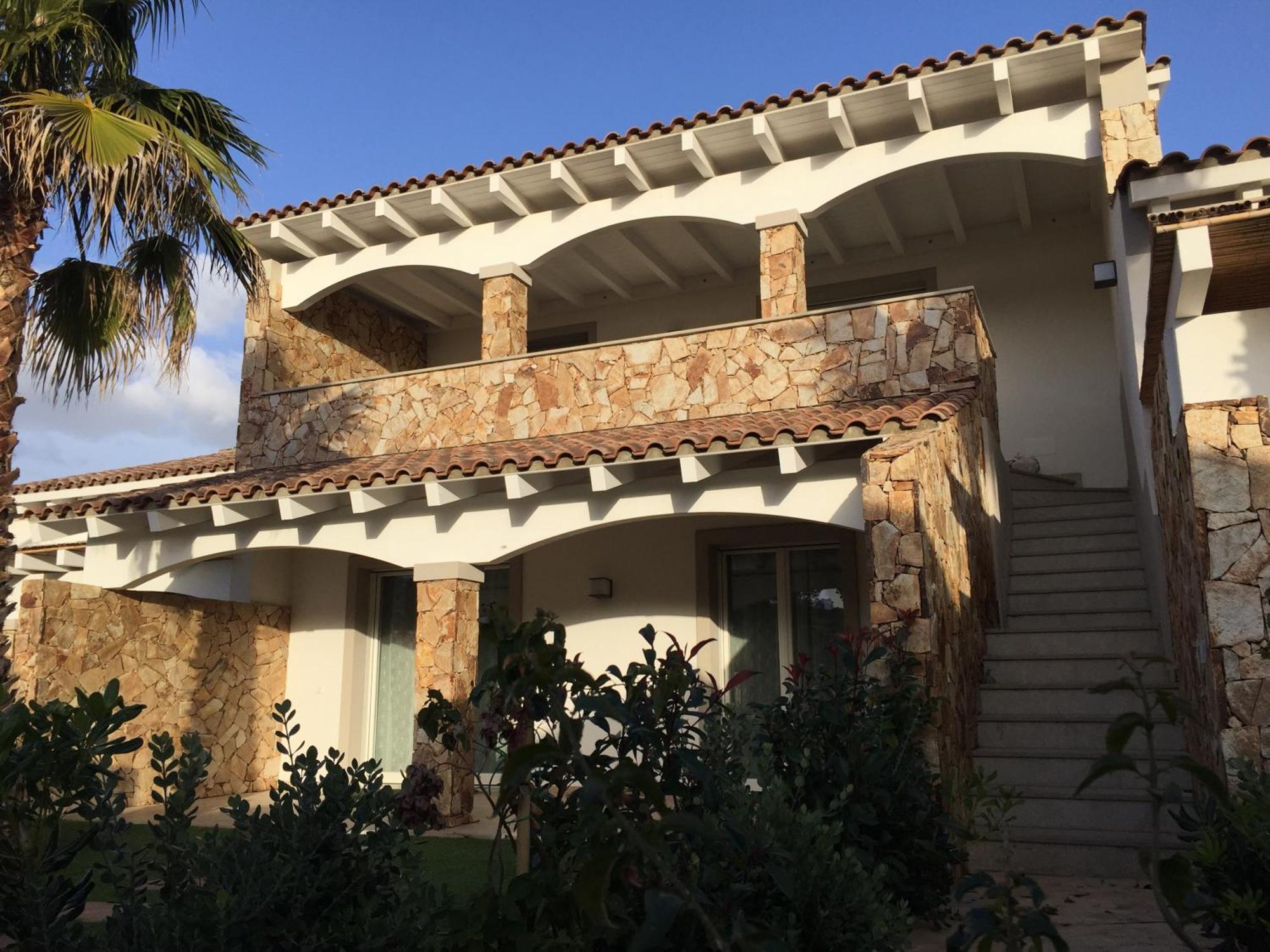 Residence Elegance Ville Ed Appartamenti A Porto Pino Eksteriør billede