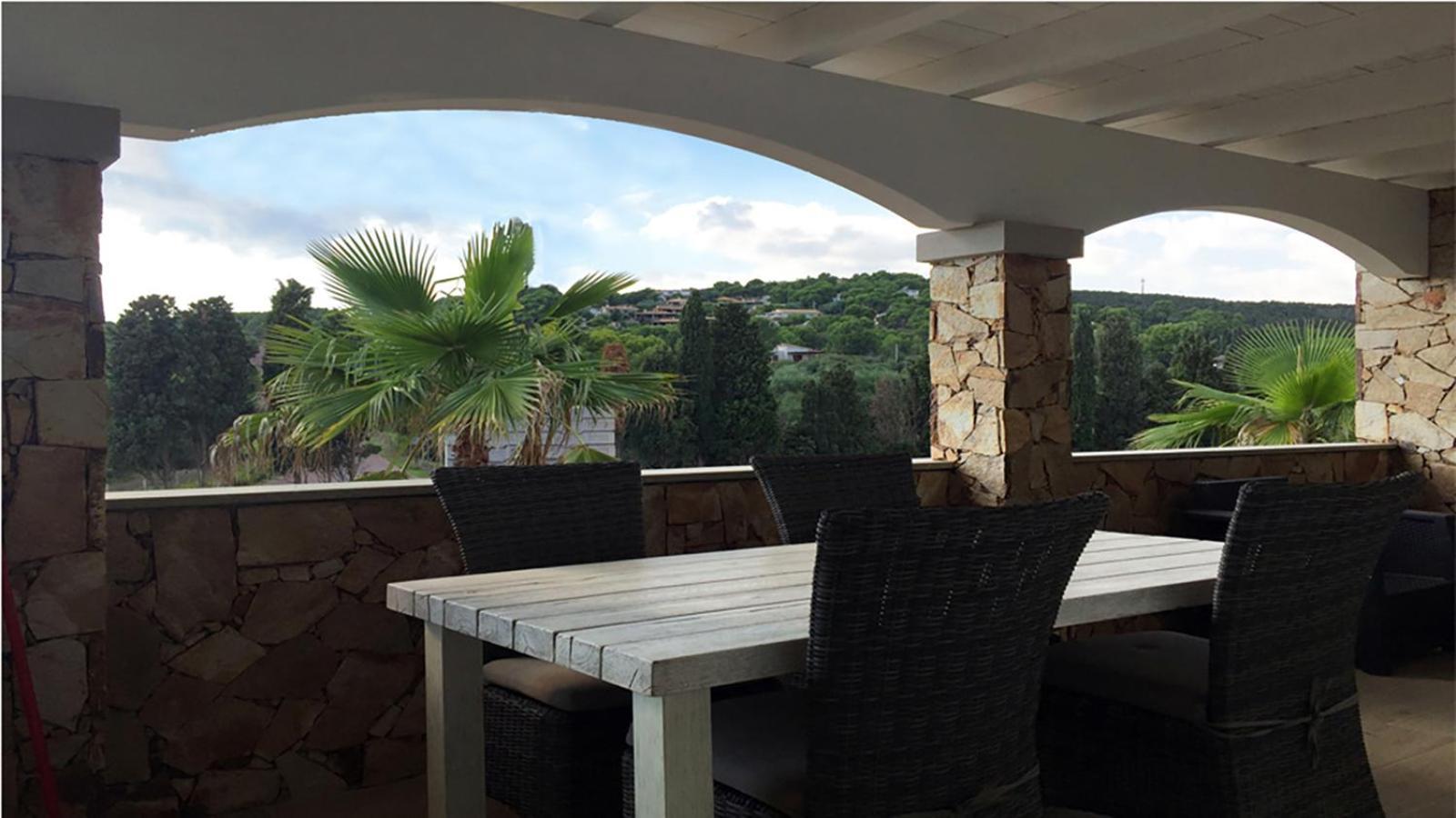 Residence Elegance Ville Ed Appartamenti A Porto Pino Eksteriør billede