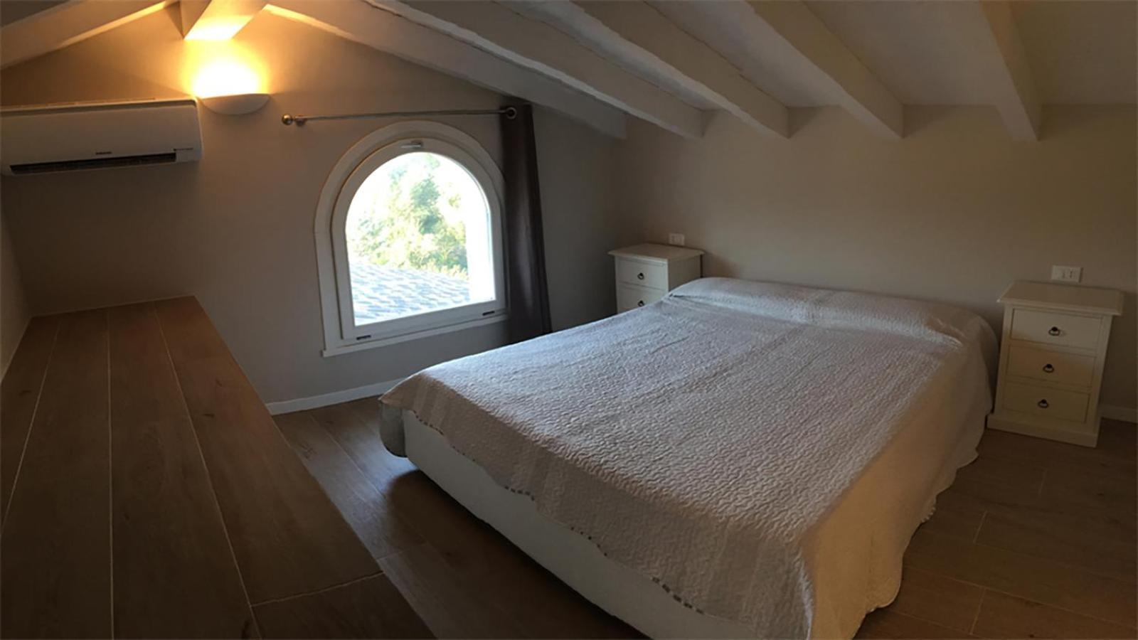 Residence Elegance Ville Ed Appartamenti A Porto Pino Eksteriør billede