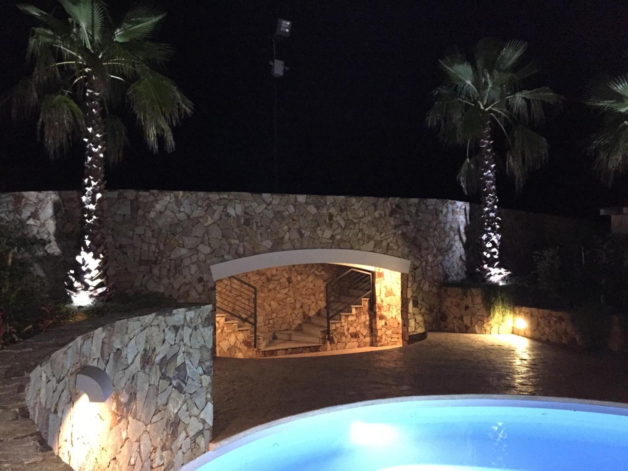 Residence Elegance Ville Ed Appartamenti A Porto Pino Eksteriør billede